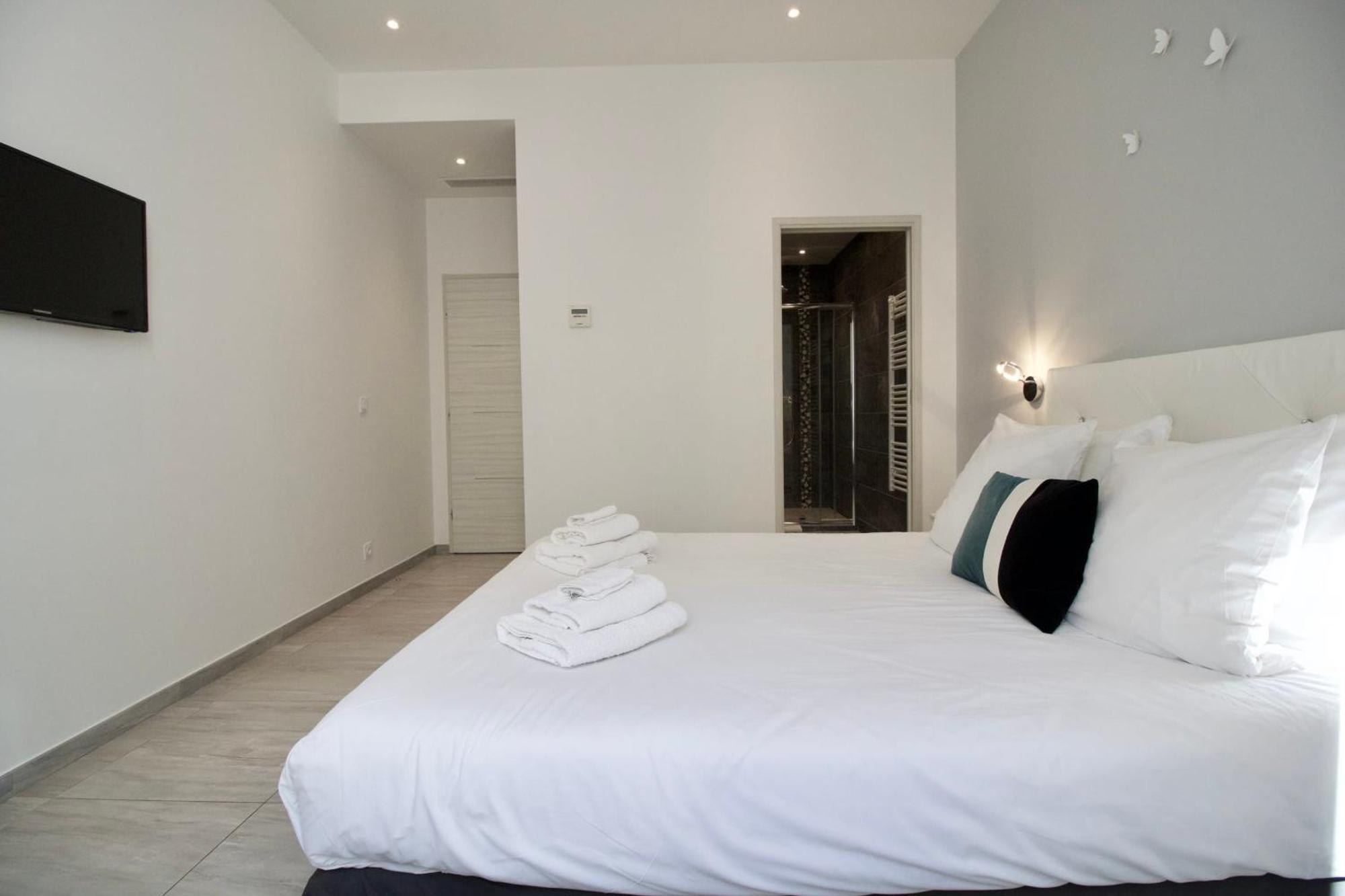 4 Bedrooms 4 Bathrooms Terrace 戛纳 外观 照片
